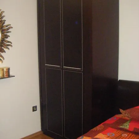 Dimas Apartment *